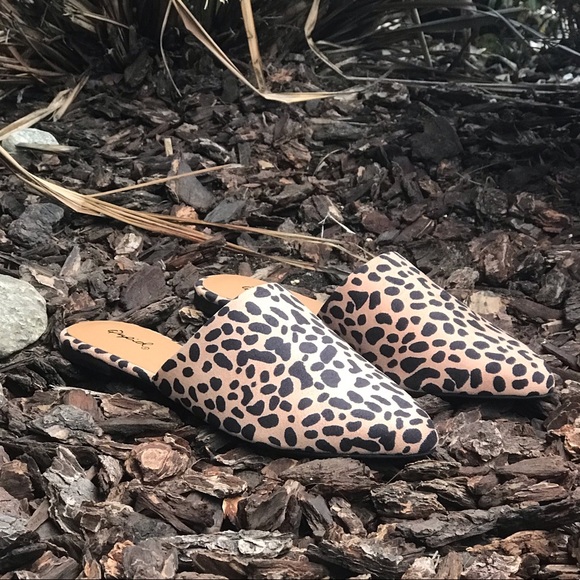 😍restock! Tan leopard mule slide flats - Picture 3 of 8
